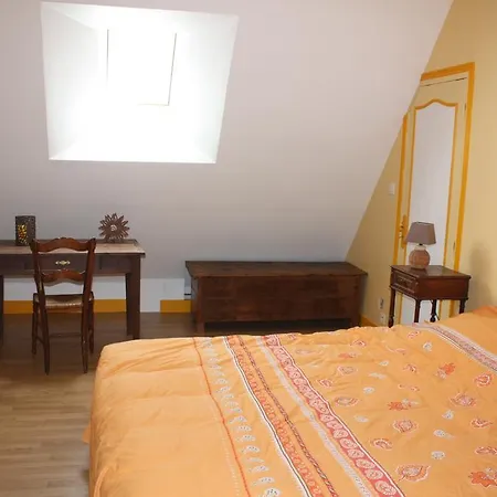 D'hotes Puy La Brune Bed & Breakfast La Coquille